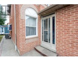 25 Carabram Court, Brampton, ON L6X4M2 Photo 14