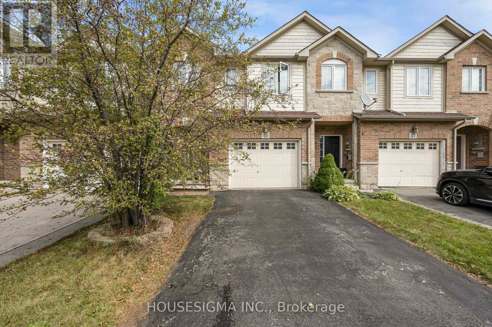 Photo of 35 Palacebeach Trail