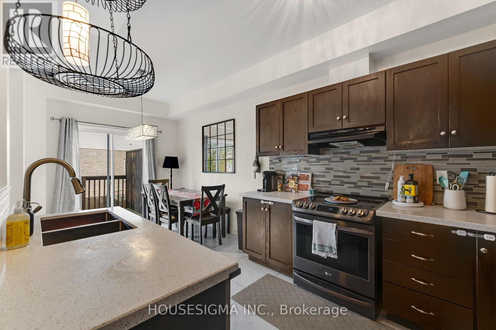 35 PALACEBEACH TRAIL - 8