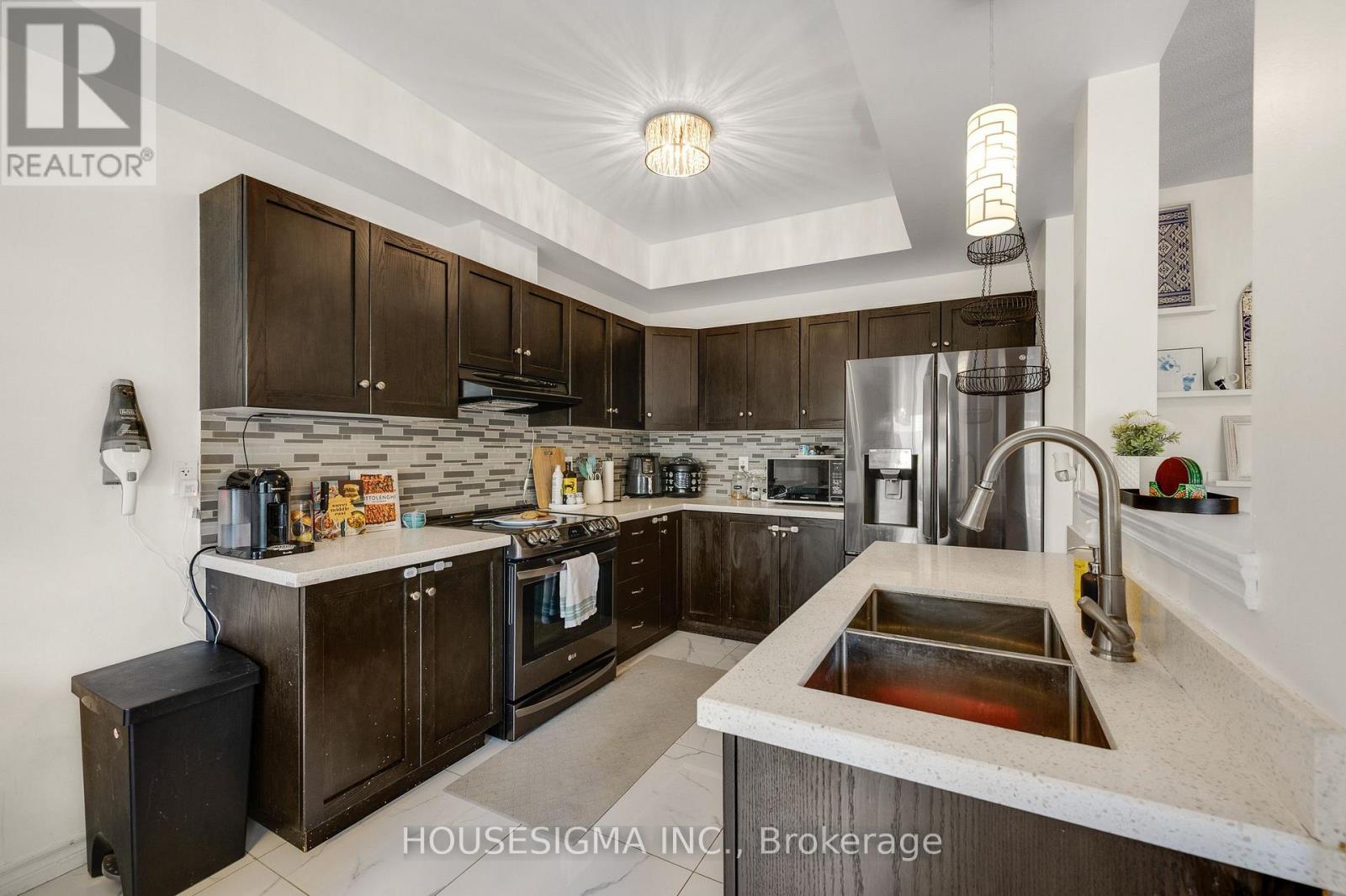 35 PALACEBEACH TRAIL - 9