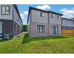 104 Tartan Avenue, Kitchener, ON N2R1R7 Photo 39