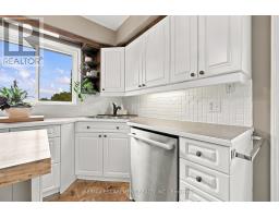 19 Hillsdale Court, Hamilton, ON L9H6H1 Photo 15
