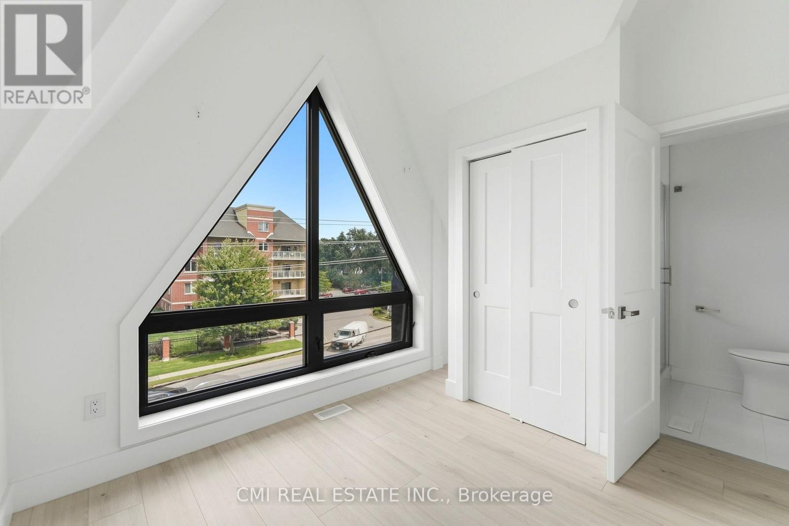 #302 7277 WILSON CRESCENT - 23