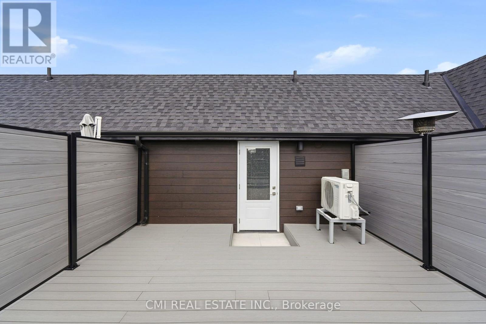 #302 7277 WILSON CRESCENT - 32