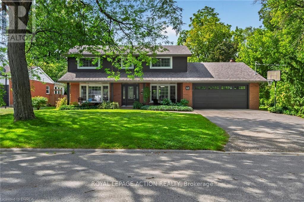 42 ROBINSON AVENUE - 1