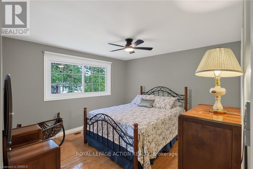 42 ROBINSON AVENUE - Image 18