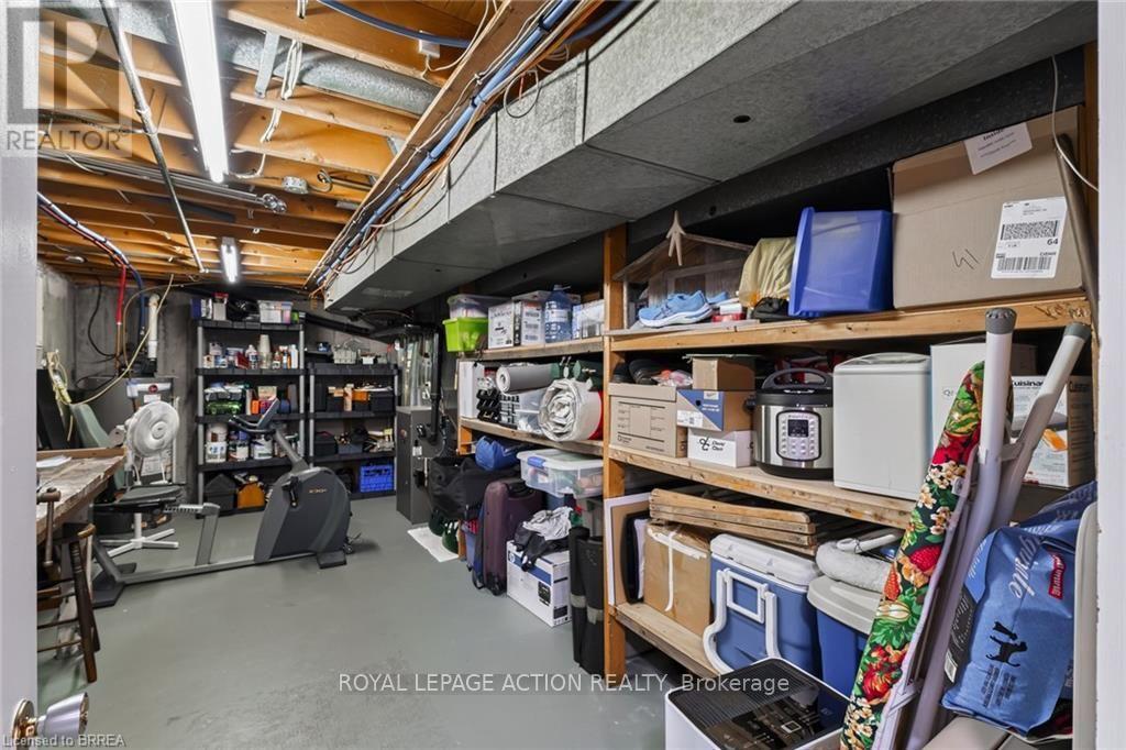 42 ROBINSON AVENUE - Image 38