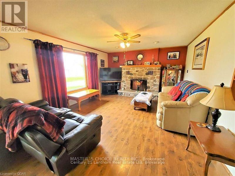 381 SQUIRE ROAD - 11