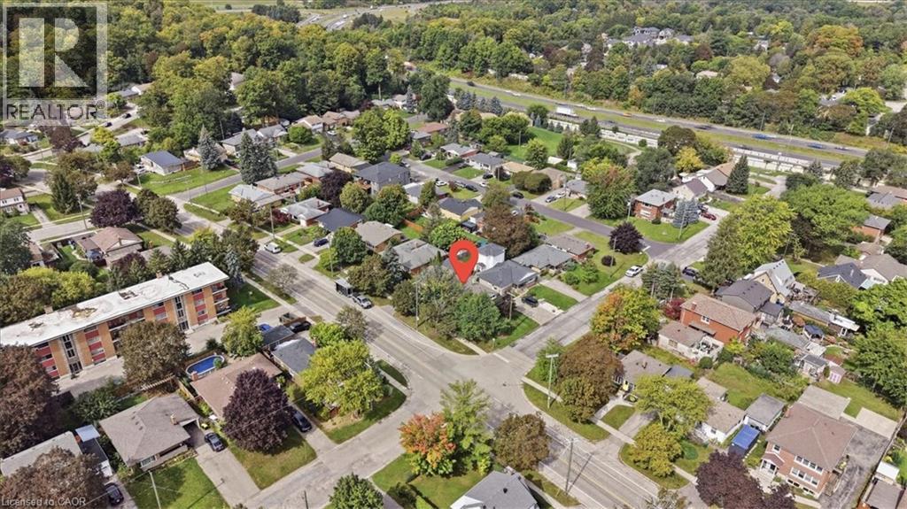 1054 UNION Street - 36