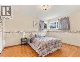 1054 Union Street, Kitchener, ON N2H6J7 Photo 17
