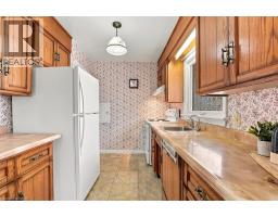 4pc Bathroom - 1054 Union Street, Kitchener, ON N2H6J7 Photo 8