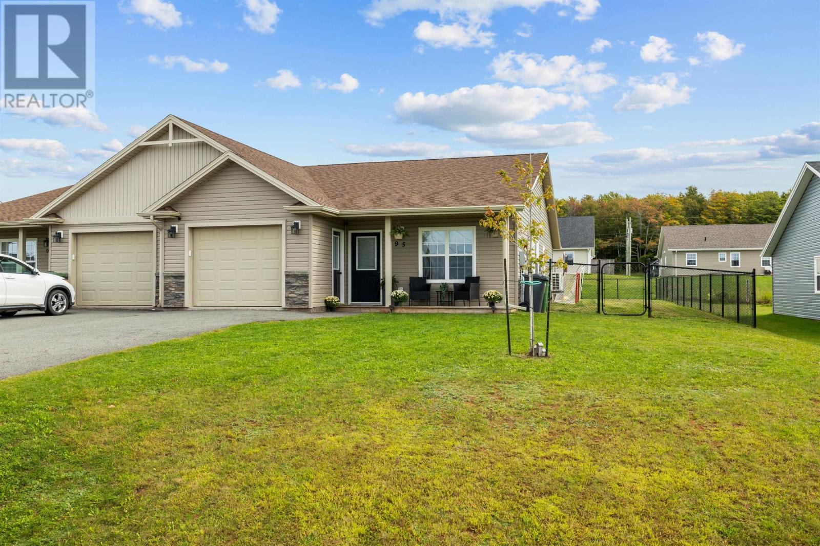 95 Mercedes Drive - Image 28