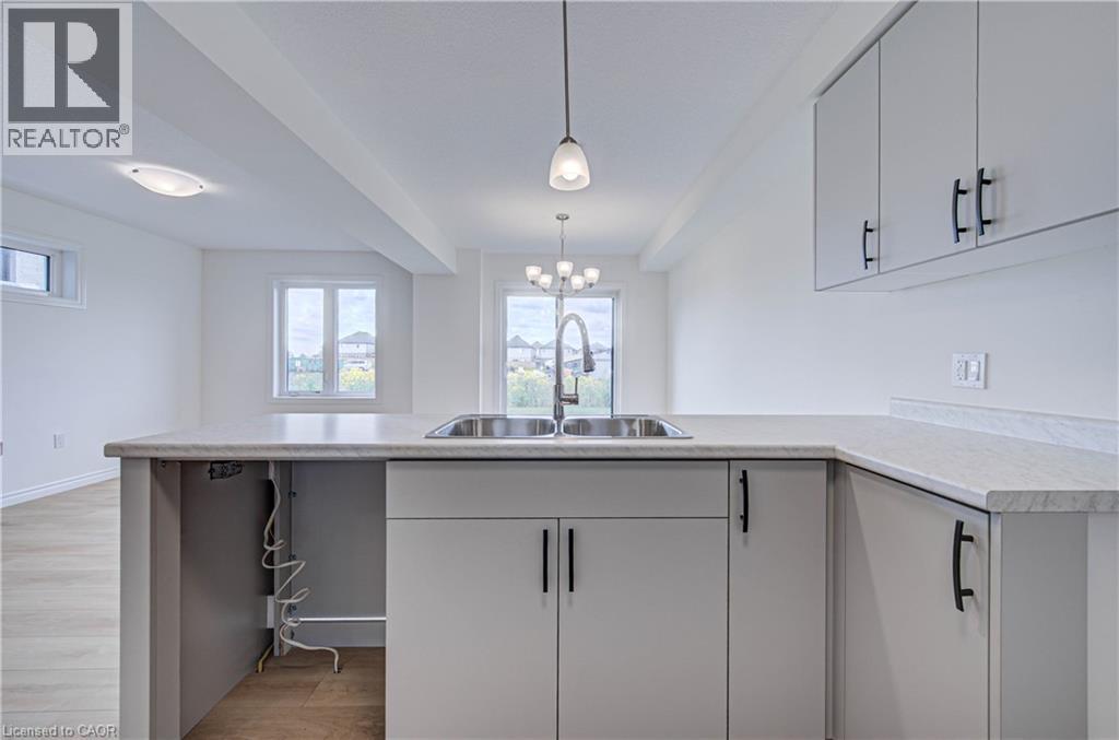 61 NEWSTEAD Road - 12