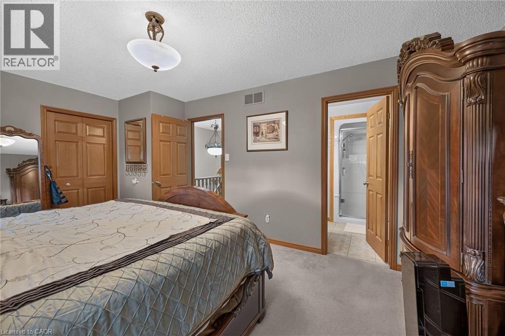 84 JAMIESON Drive - Image 34