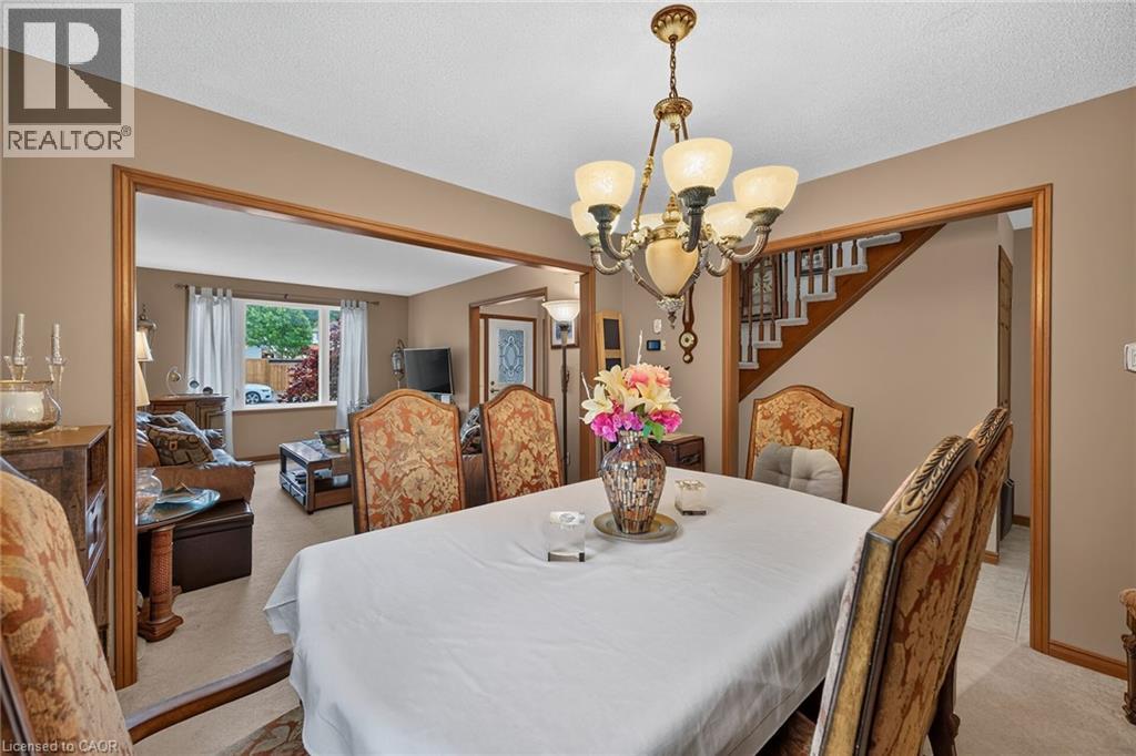 84 JAMIESON Drive - Image 13