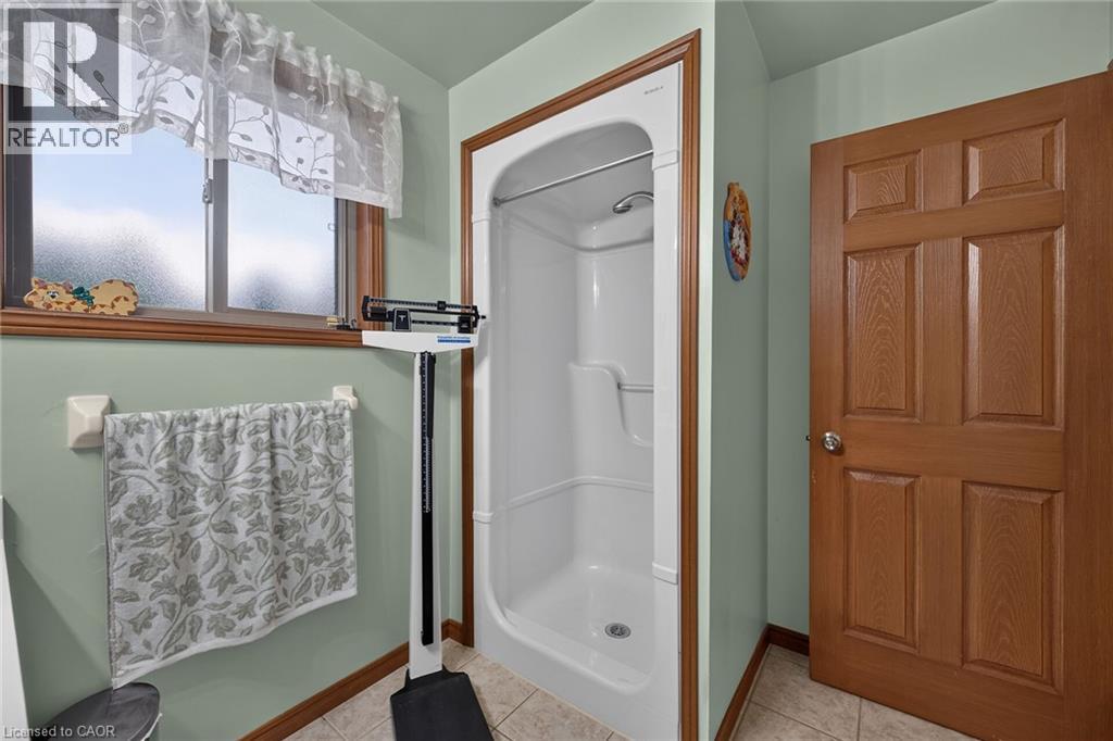 84 JAMIESON Drive - Image 29