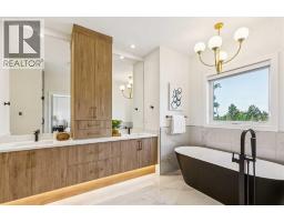 4722 Nordegg Crescent Nw, Calgary, AB T2K2M5 Photo 19