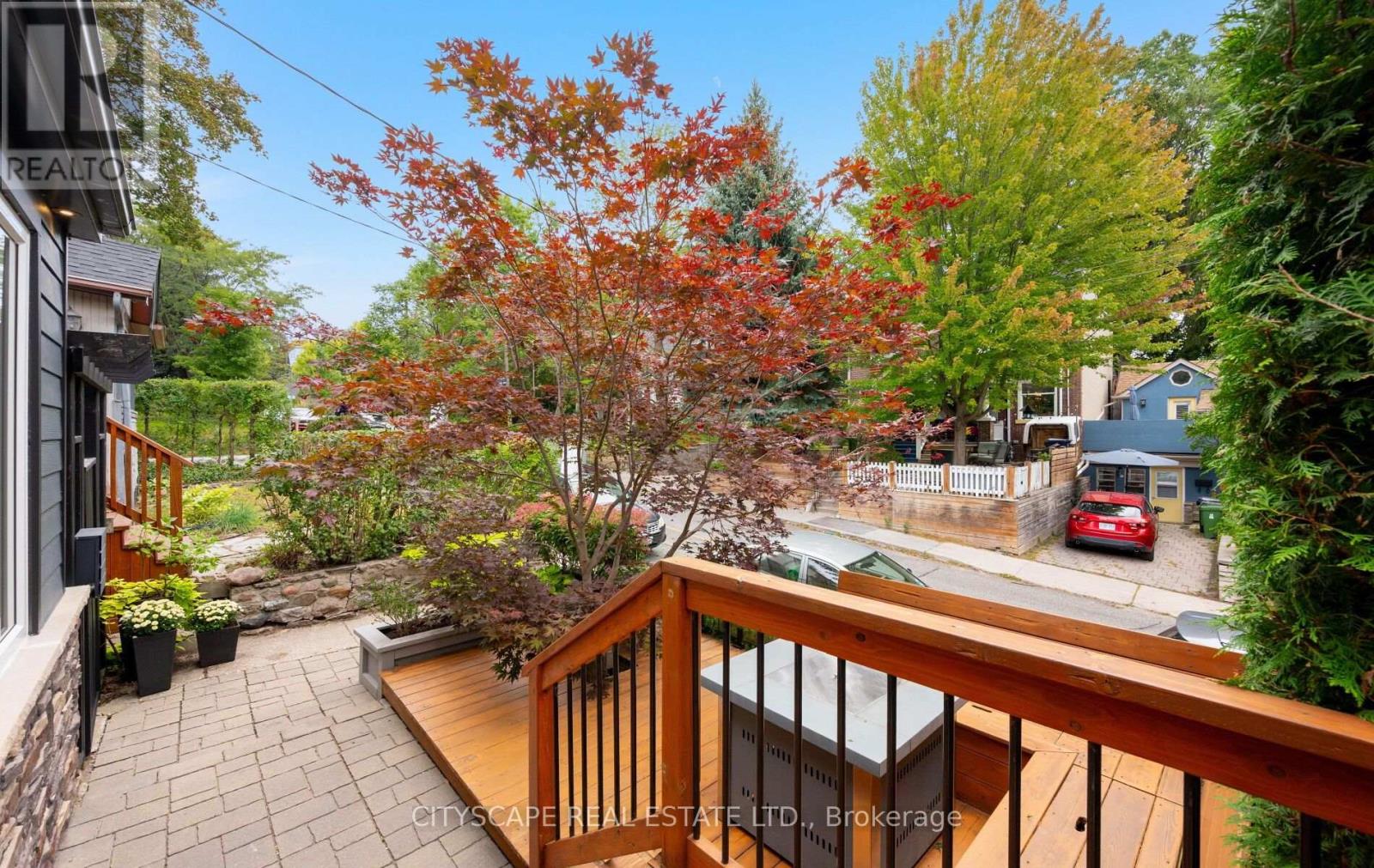 48 GOLFVIEW AVENUE - 43