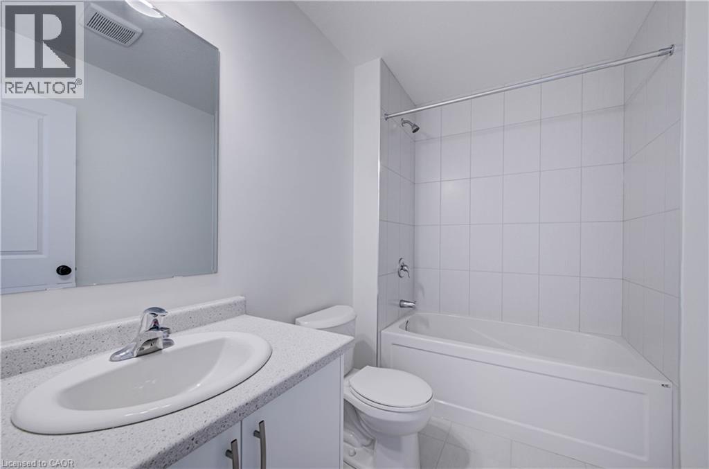 10 MUNN Crescent - 35
