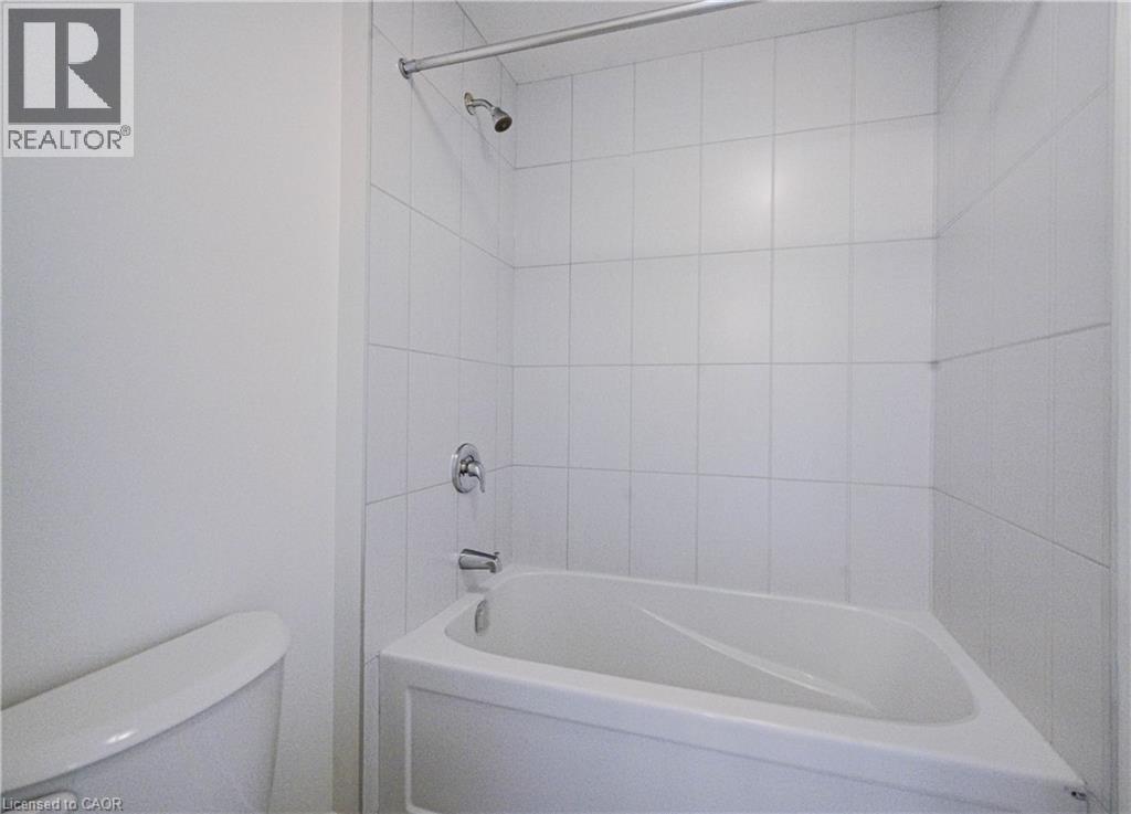10 MUNN Crescent - 30