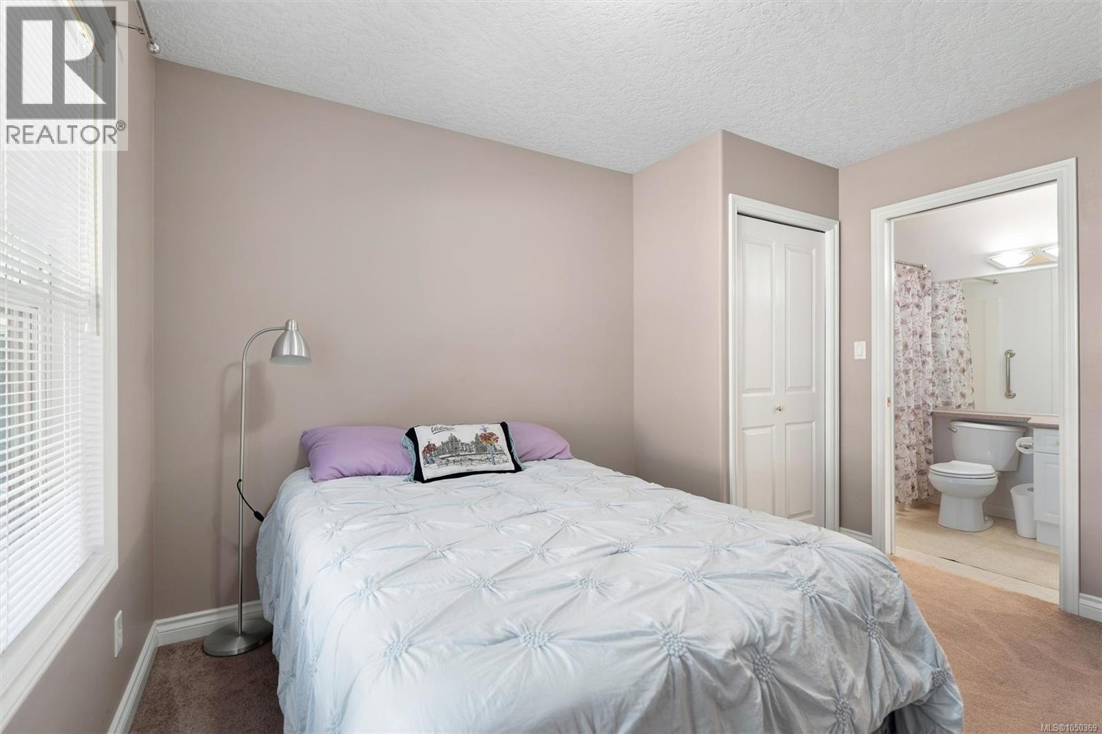3370 Passage Way - 17