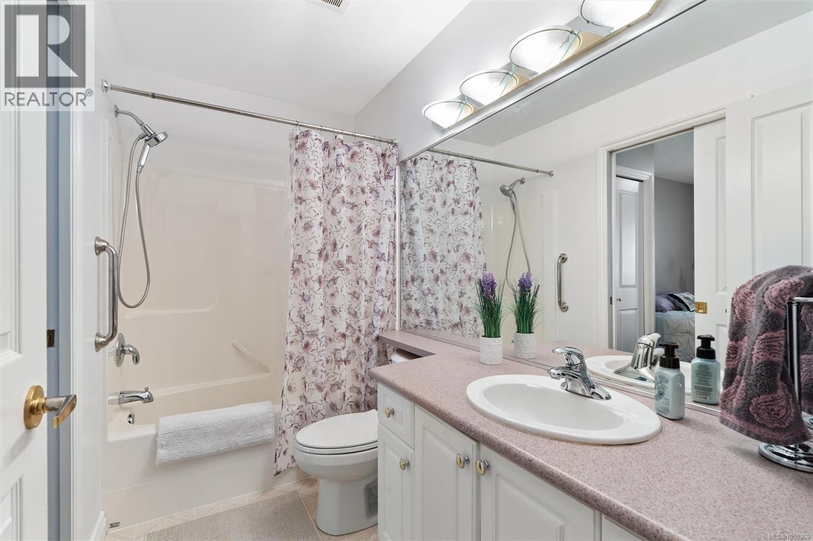 3370 Passage Way - Image 18