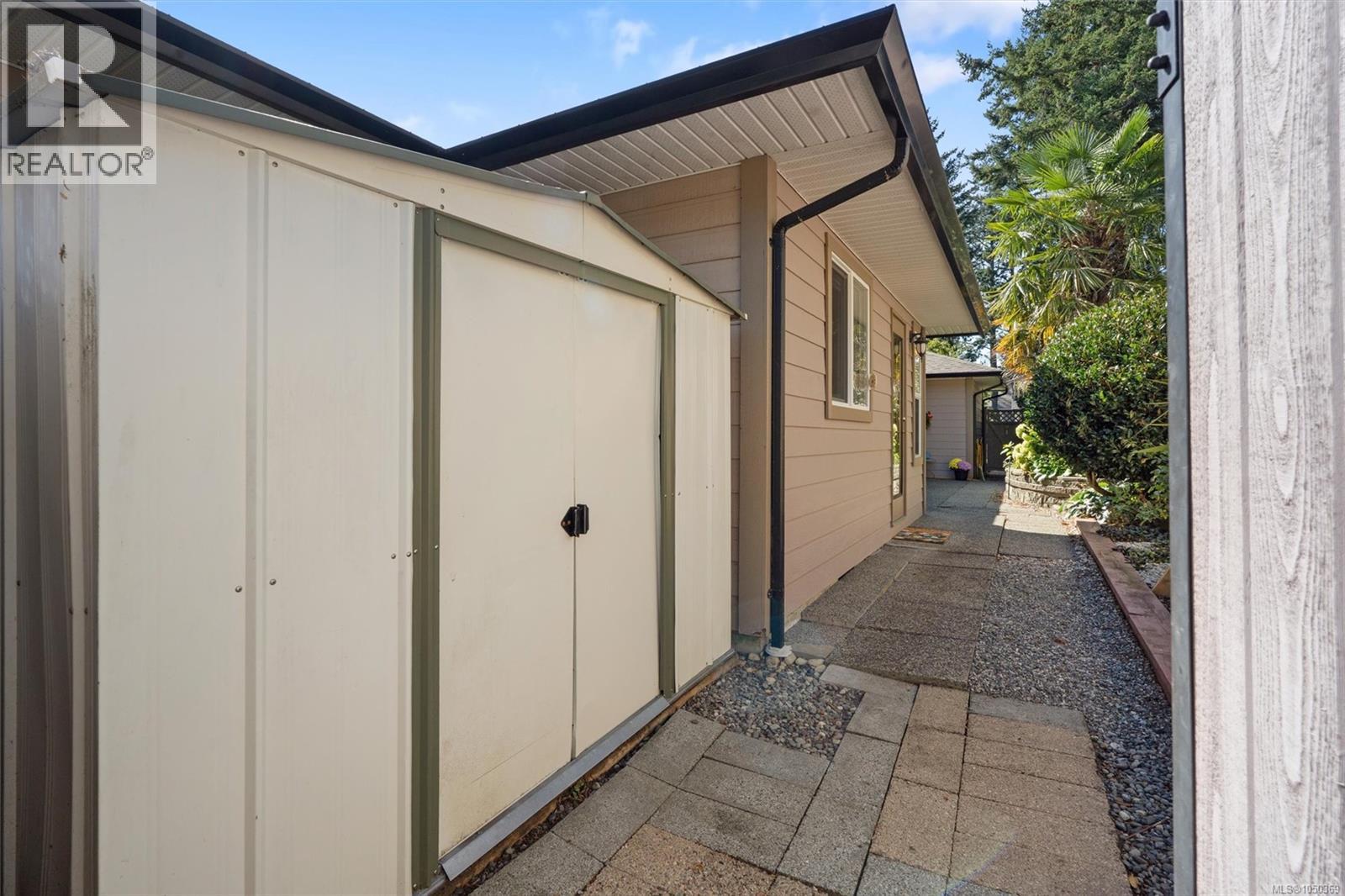 3370 Passage Way - 26