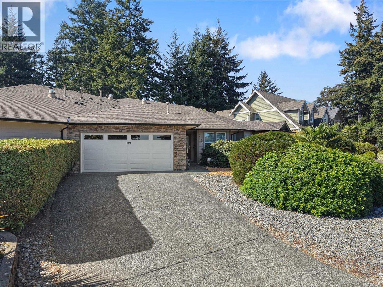 3370 Passage Way - 27