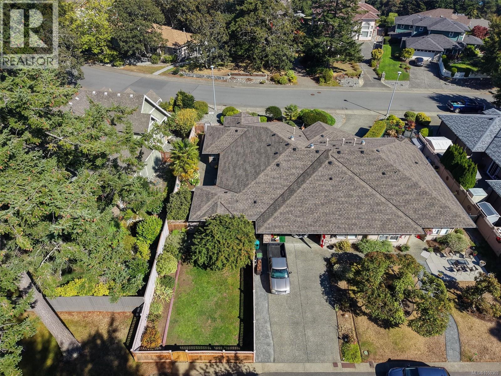 3370 Passage Way - 29