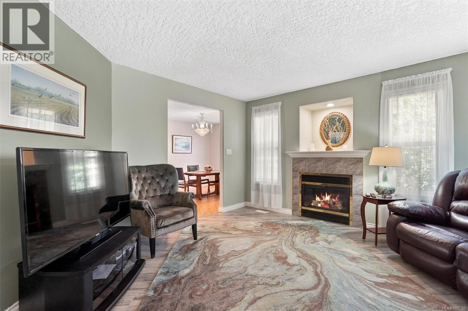 3370 Passage Way - 3