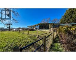 1899 John Rd, North Saanich, BC V8L5S8 Photo 38