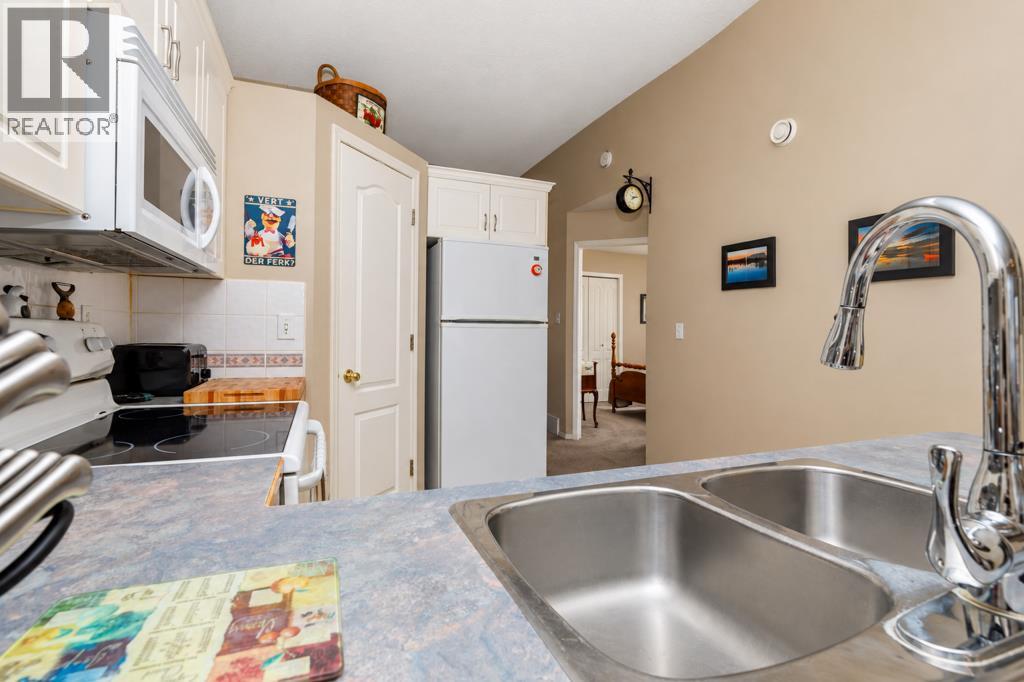 Listing photo – 8 Daines Avenue, Red Deer