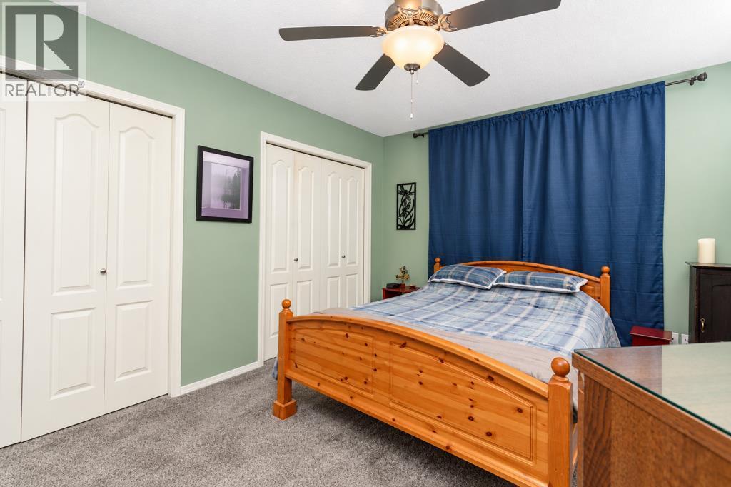 Listing photo – 8 Daines Avenue, Red Deer