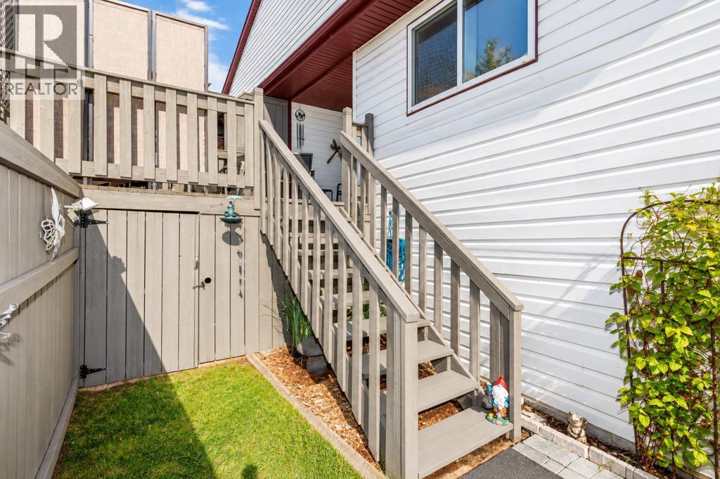 Listing photo – 8 Daines Avenue, Red Deer
