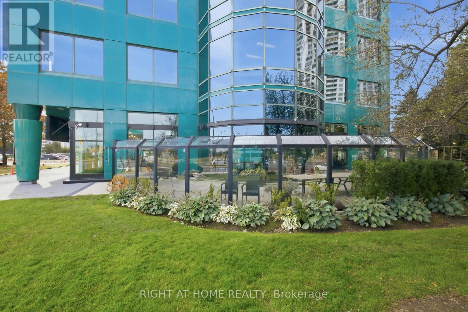 101 - 10 KINGSBRIDGE GARDEN CIRCLE, Mississauga (Hurontario) — photo 24
