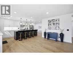 Living room - 76 Beaconsfield Way Nw, Calgary, AB T3K1X1 Photo 12