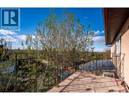 76 Beaconsfield Way Nw, Calgary, AB T3K1X1 Photo 24