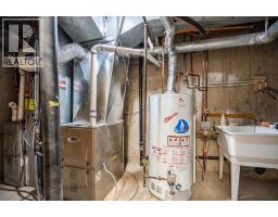 76 Beaconsfield Way Nw, Calgary, AB T3K1X1 Photo 43