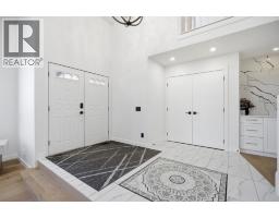 Bedroom - 76 Beaconsfield Way Nw, Calgary, AB T3K1X1 Photo 6