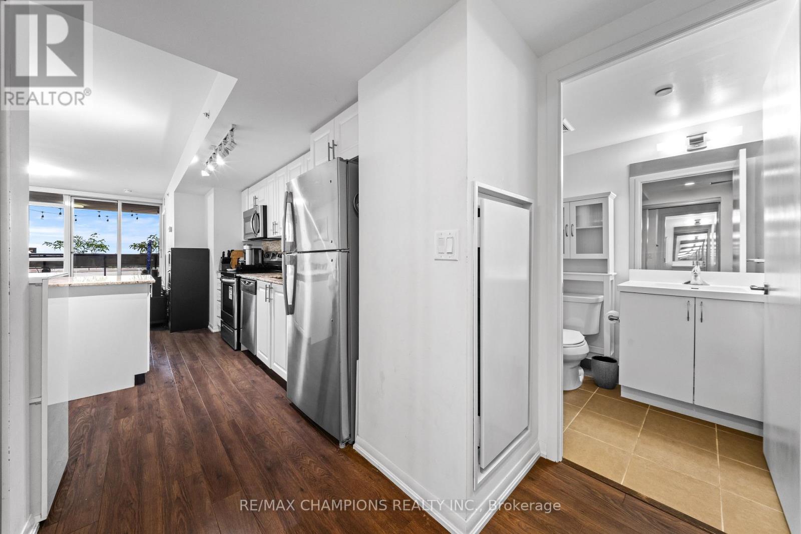 Photo of 504 - 3091 DUFFERIN STREET