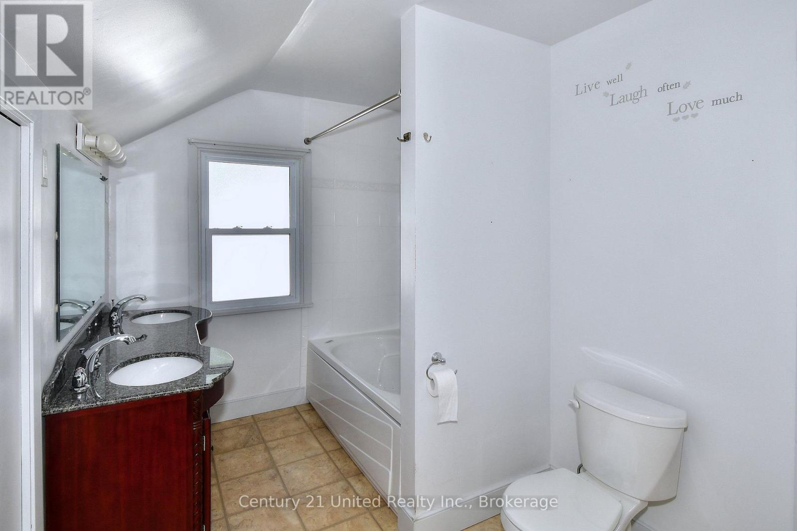 136 WATER STREET - 25