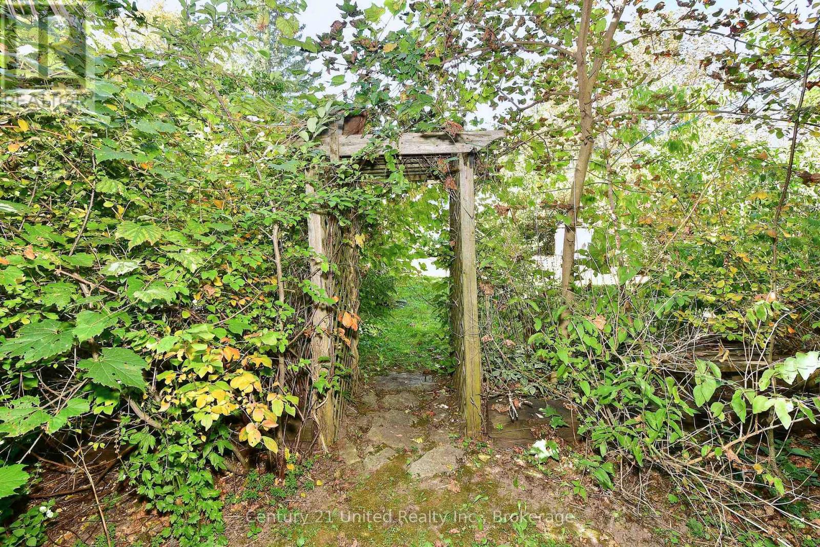 136 WATER STREET - Image 32