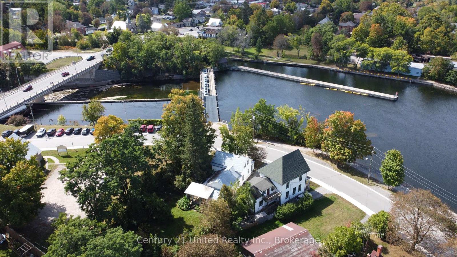 136 WATER STREET - Image 35