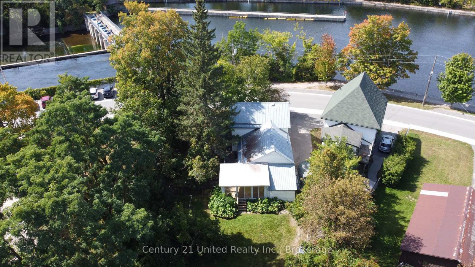 136 WATER STREET - Image 36