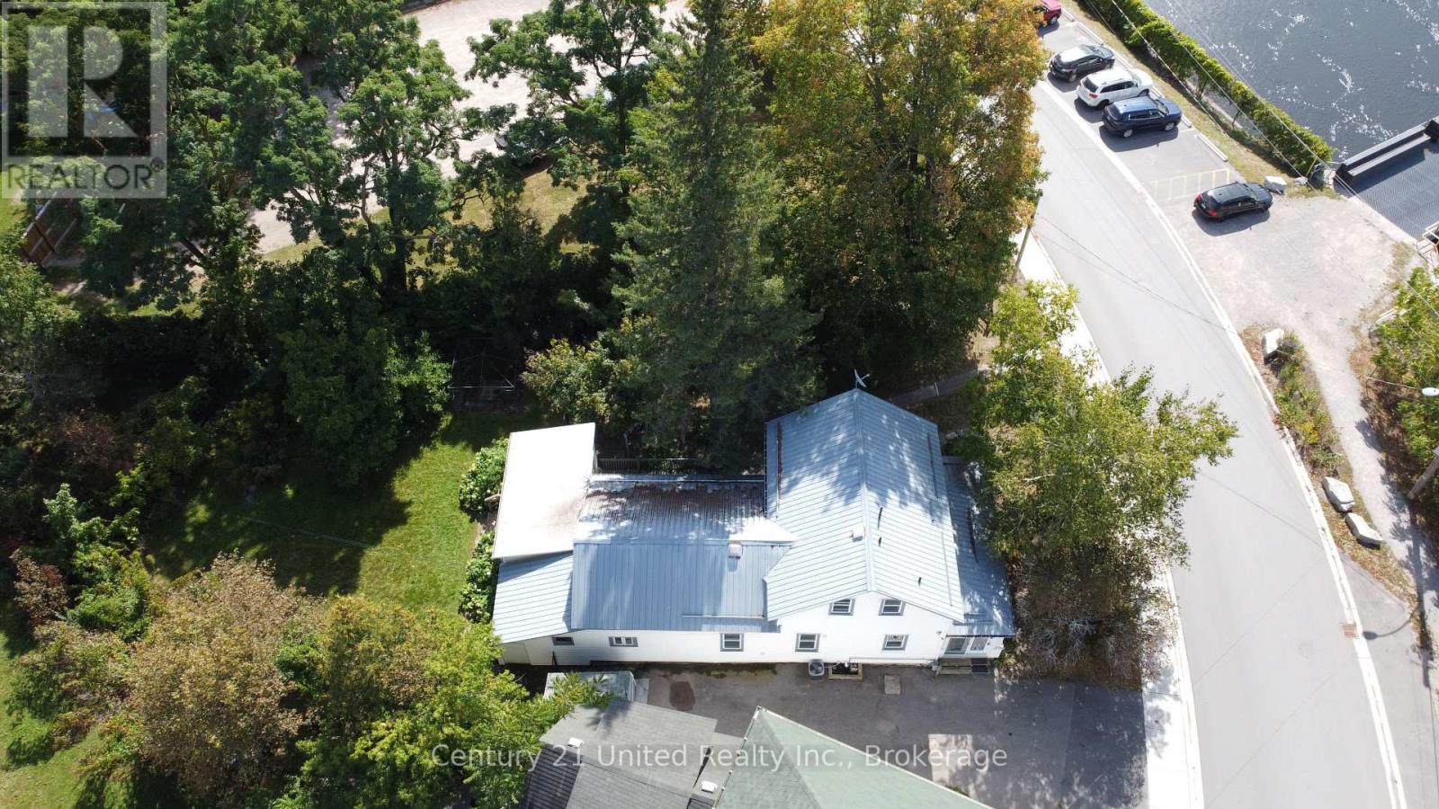 136 WATER STREET - Image 37