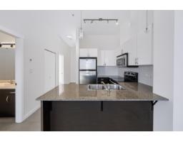 522 13789 107a Avenue, Surrey, BC V3T0B8 Photo 11