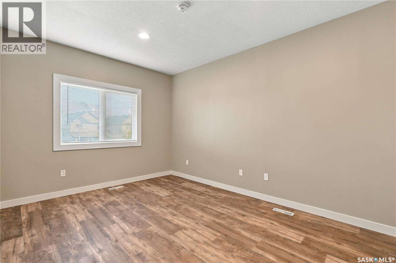 8 103 Willis CRESCENT, Saskatoon — photo 32