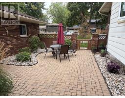20 Cedarwoods Crescent, Chatham Kent, ON N7L3W6 Photo 23