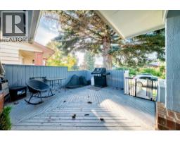 116 Midland Crescent SE - photo 4