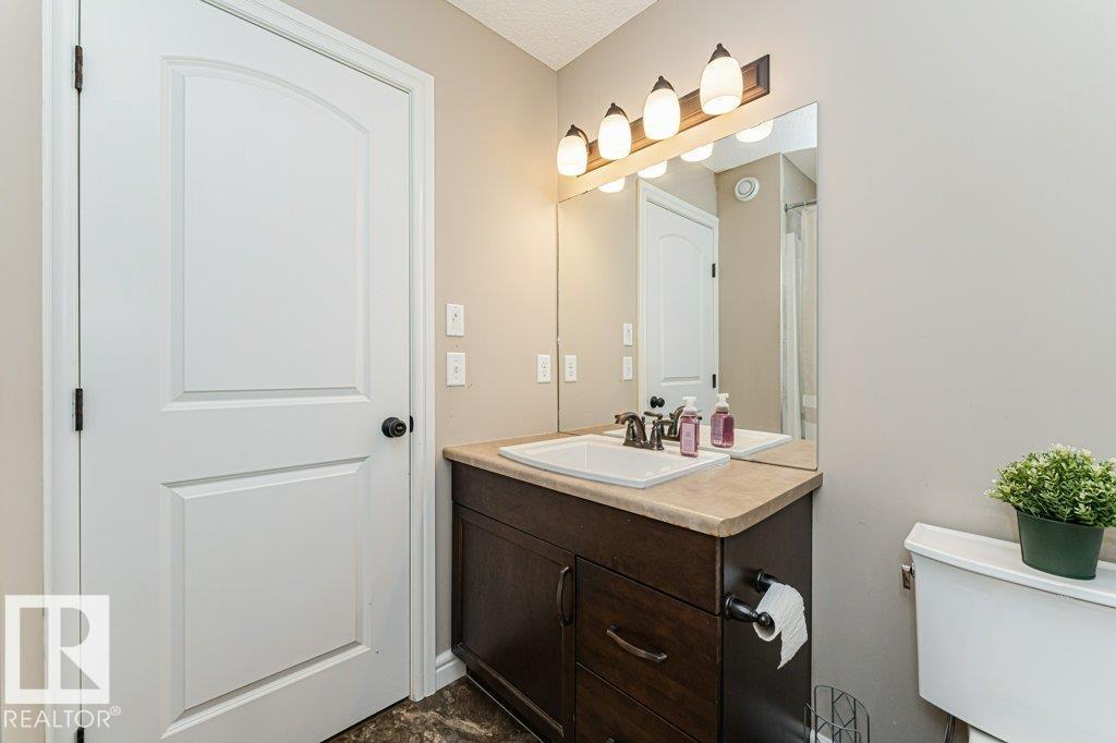 60 WOODBRIDGE LI - 28